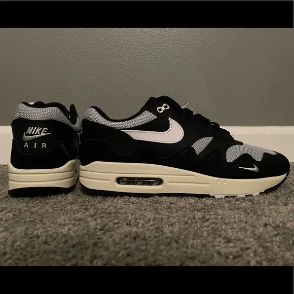 Nike Air Max Patta Waves Black With Bracelet 10.5 Brand New  display picture 1